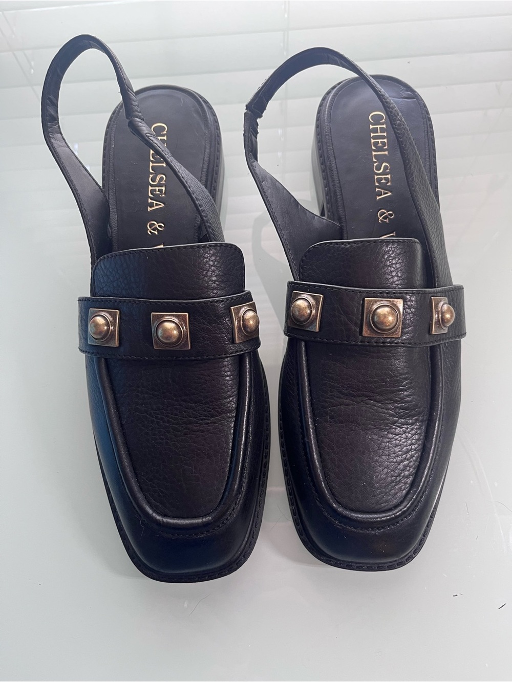 Chelsea & Violet Black Leather Flats Loafers
